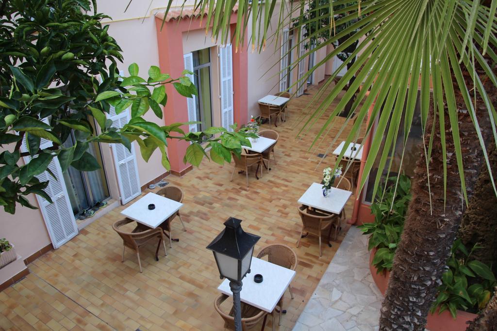 Hotel Riviera