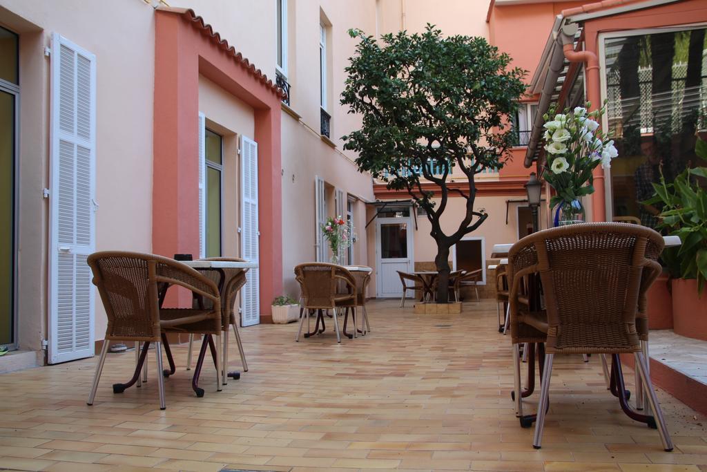 Hotel Riviera 3*